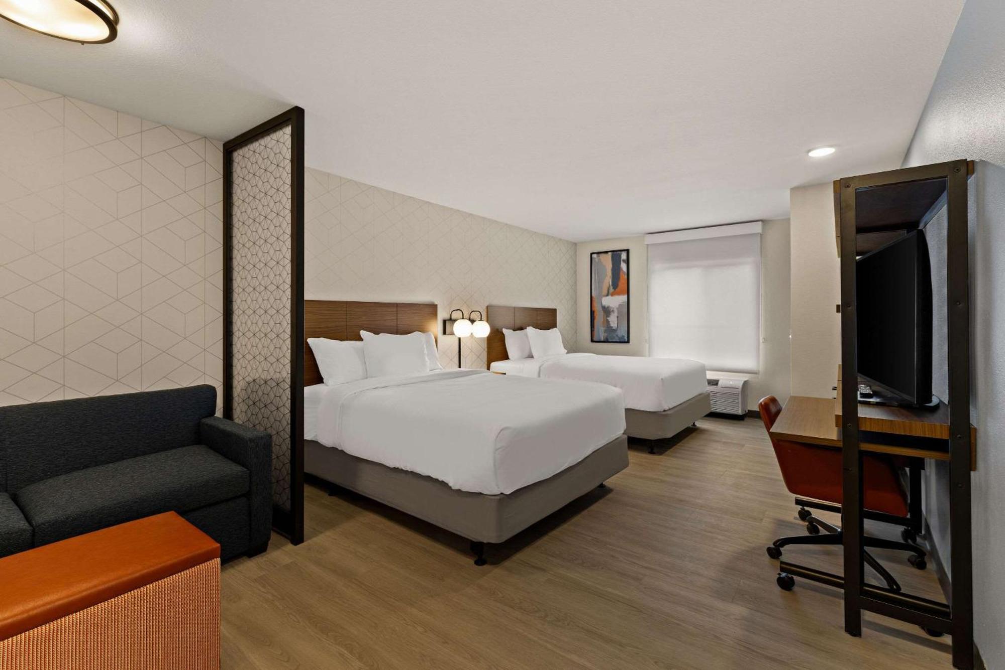 Everhome Suites 테메큘라 외부 사진